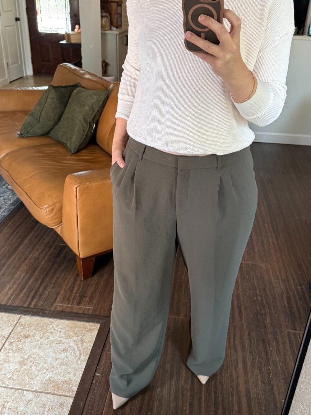 Aritzia The Effortless Pant Olive Green High Waisted Wide Leg Trousers Size 14